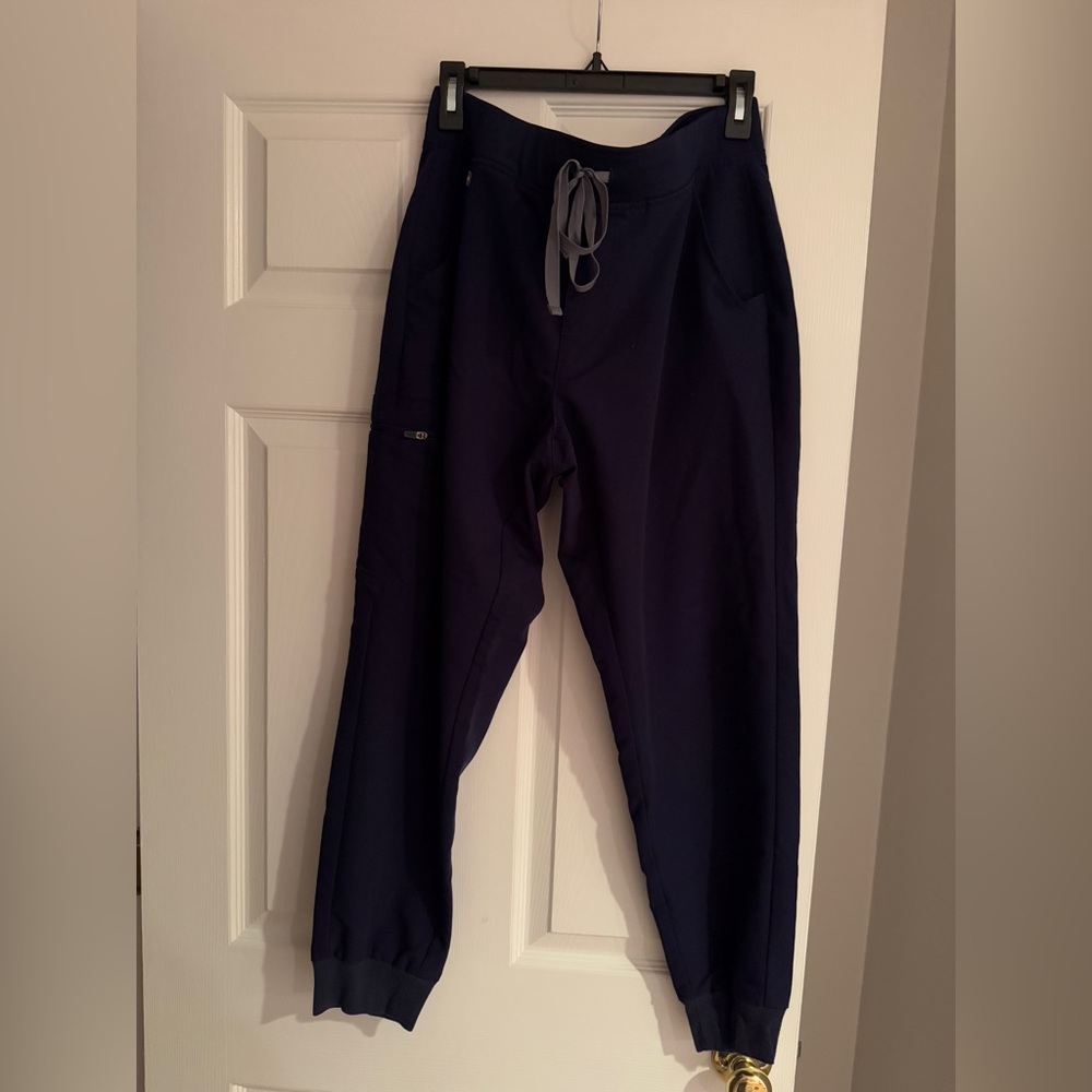 Figs Zamora Jogger Scrubs in Navy Blue